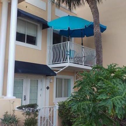 2nd image of 8600 Ridgewood Ave #3210