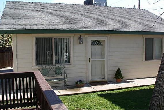 2nd Home!! Just over a year old! Seperate Utility's