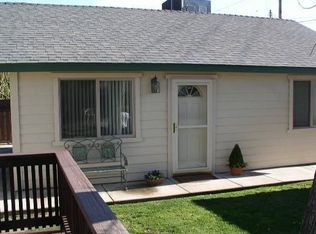 2876 Logan St, Selma, CA 93662