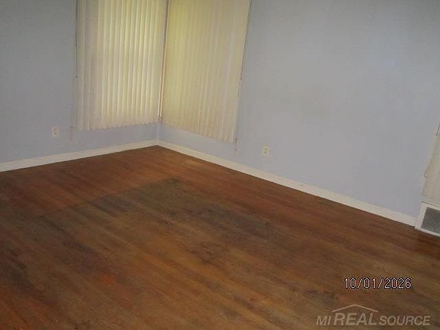 21825 David Ave, photo 10
