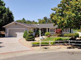 1060 Laureles Dr, Los Altos, CA 94022