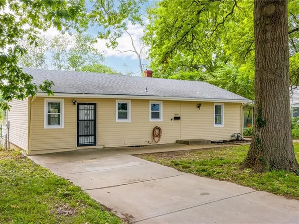1604 S McCoy St, Independence, MO 64055
