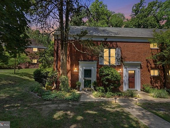 5th image of 3712 Valley Dr