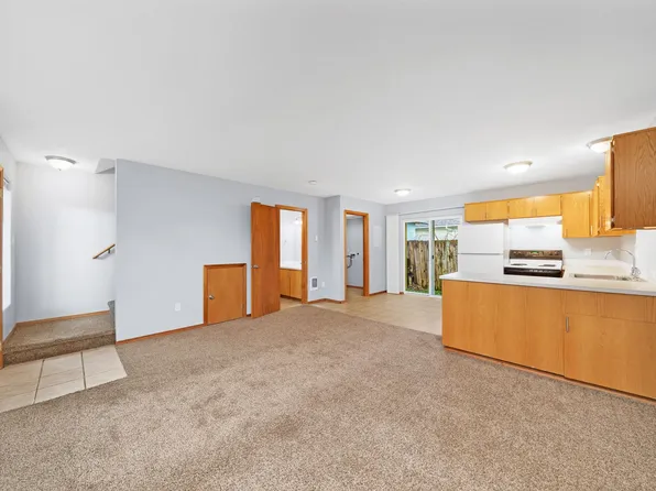 99th Ave Tri-Plex-AT-4518, 4518 SE 99th Ave Unit A, Portland, OR 97266