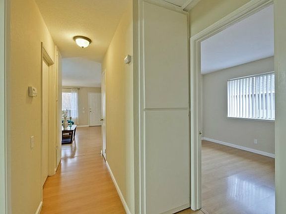 3rd image of 2309 Warfield Way Unit B
