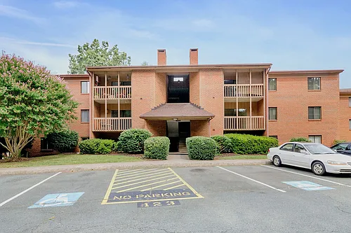 123 Turtle Creek Rd #11 Photo 1