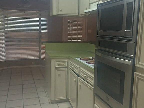 5th image of 10115 Margate Dr