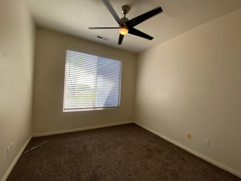 3427 E Sweetwater Springs Dr — Photo 14