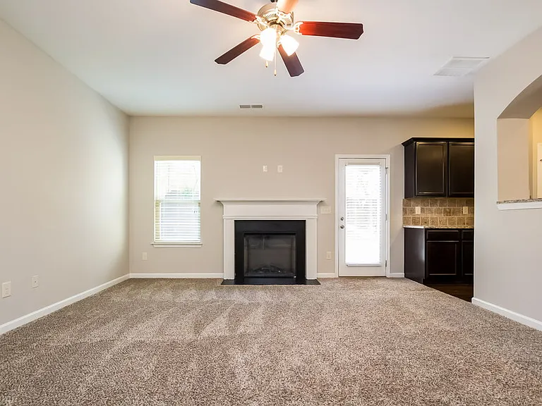 408 Sweet Ashley Way — Photo 2