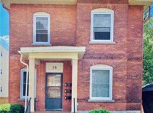 28 Aylmer Ave #1, Ottawa, ON K1S 2W9