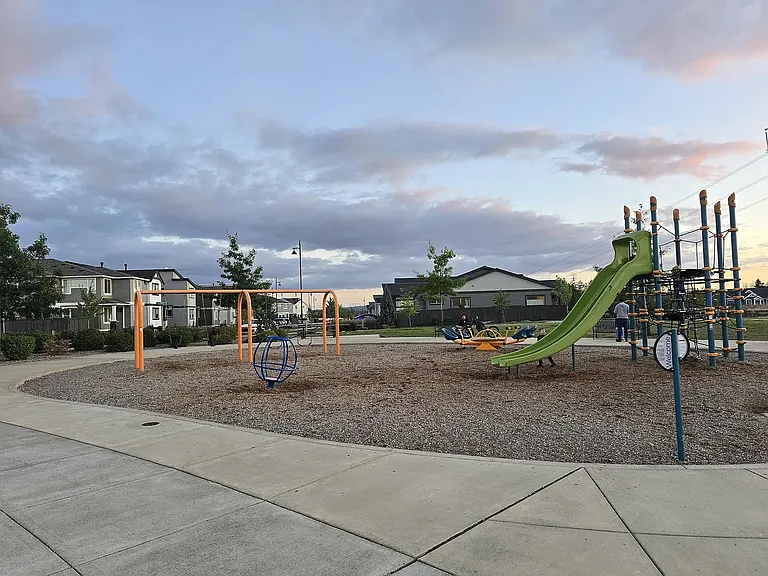 8091 SE Vermont St — Photo 15