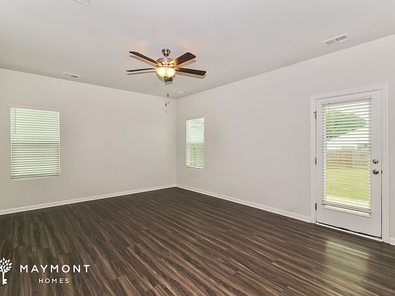 4th image of 9125 Sunrise Creek Dr