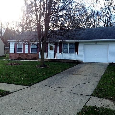 1st image of 129 Williamsburg Ln NW