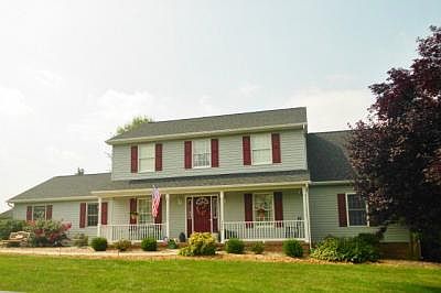 1st image of 3055 Pin Oak Dr