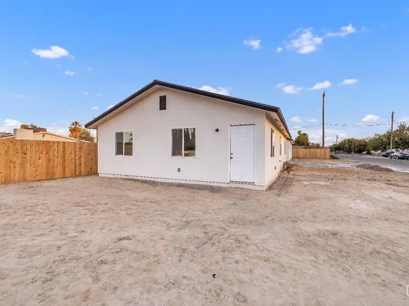 999 Padre St, Bakersfield, CA 93307