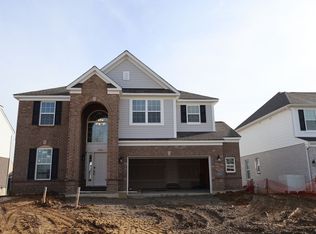 5650 White Pine Ln, Fairfield Township, OH 45011