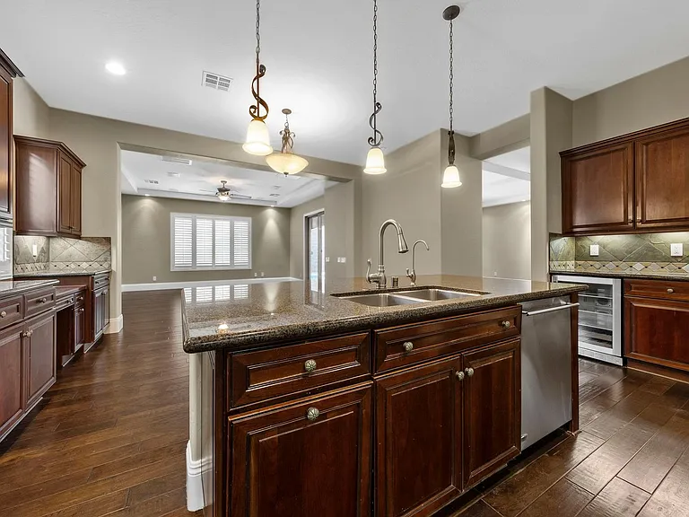 2776 Liberation Dr — Photo 25
