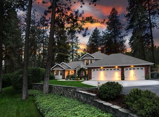 8923 N Oakland Rd, Newman Lake, WA 99025