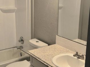 527 42nd St APT A, Lubbock, TX 79404