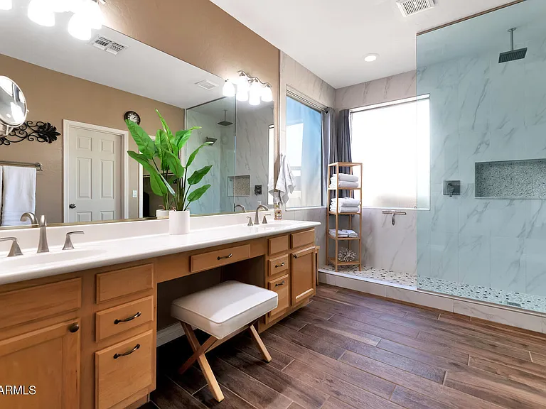 540 N Scott Dr #540 — Photo 33