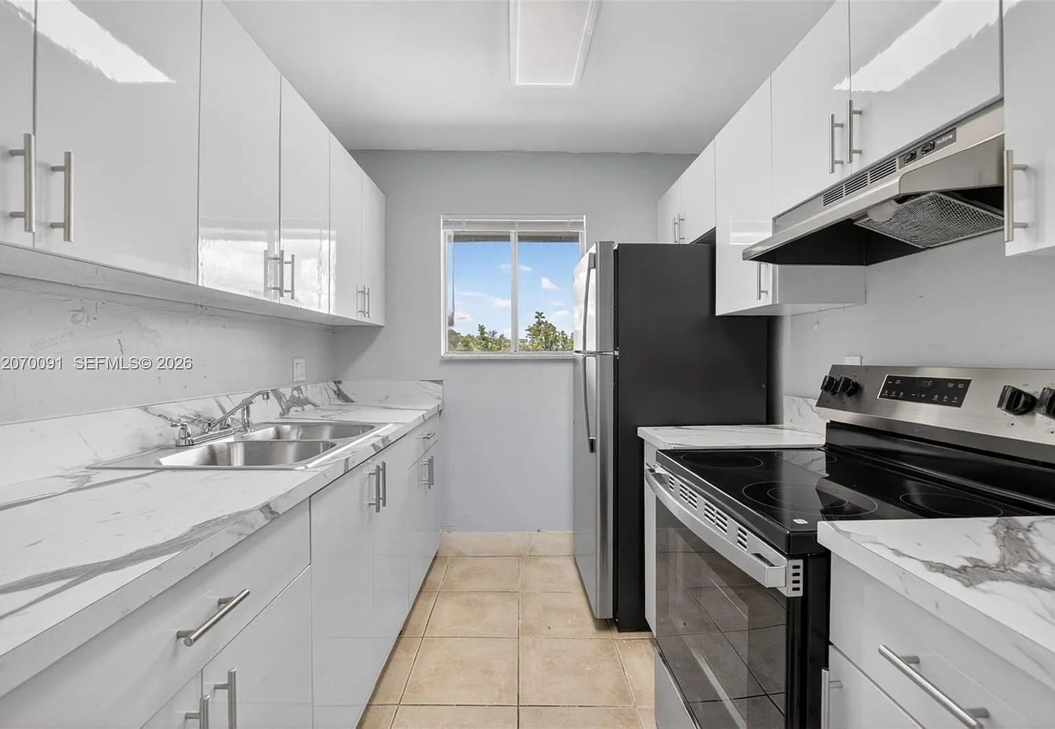 Delray Estates Condo Ph T — Photo 3