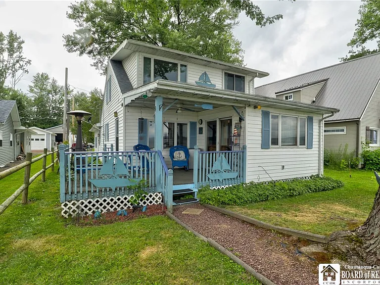 2372 Lakeside Dr — Photo 36