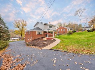 18 Seneca Rd, Pittsburgh, PA 15241