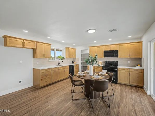 266 W Jasmine Street, Mesa, AZ 85201