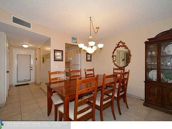 4th image of 2701 Sunrise Lakes Dr E APT 204
