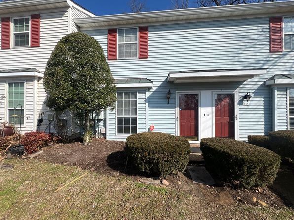 219 Hickory Forge Dr