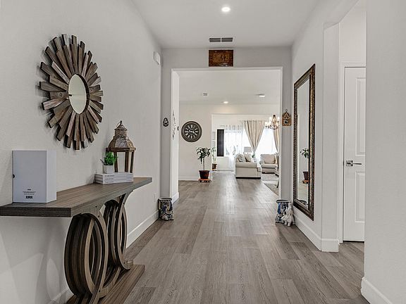 5th image of 1710 Flora Way