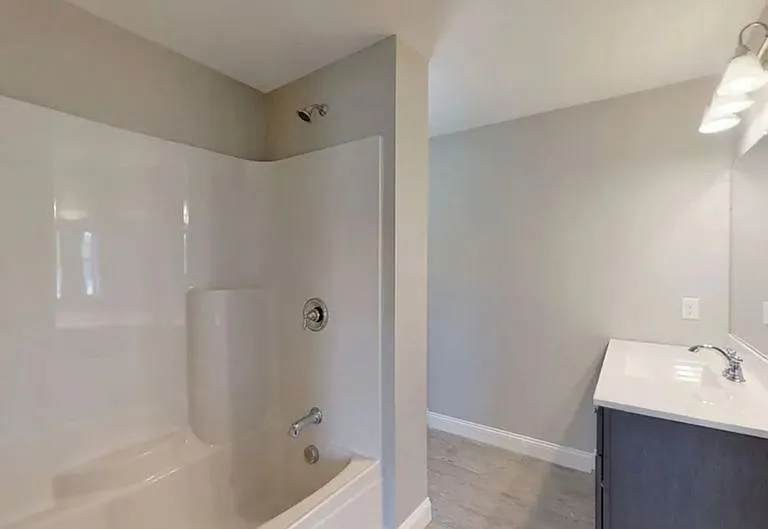 34 Chamberlain Dr #34 — Photo 6