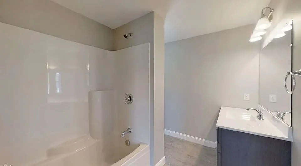 31 Chamberlain Dr