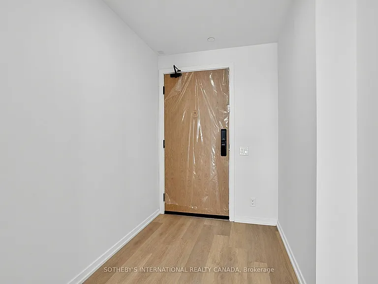 109 Erskine Ave #1110 — Photo 6