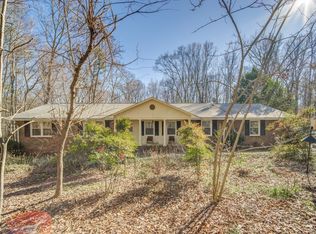 206 Porter Rd, Fayetteville, GA 30215