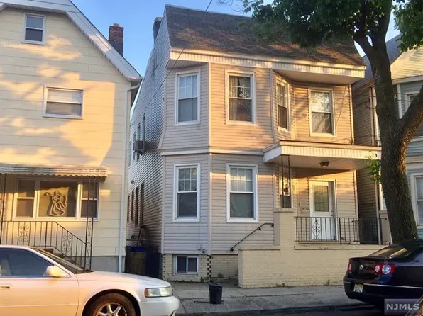 305 Ann St #2, Harrison, NJ 07029