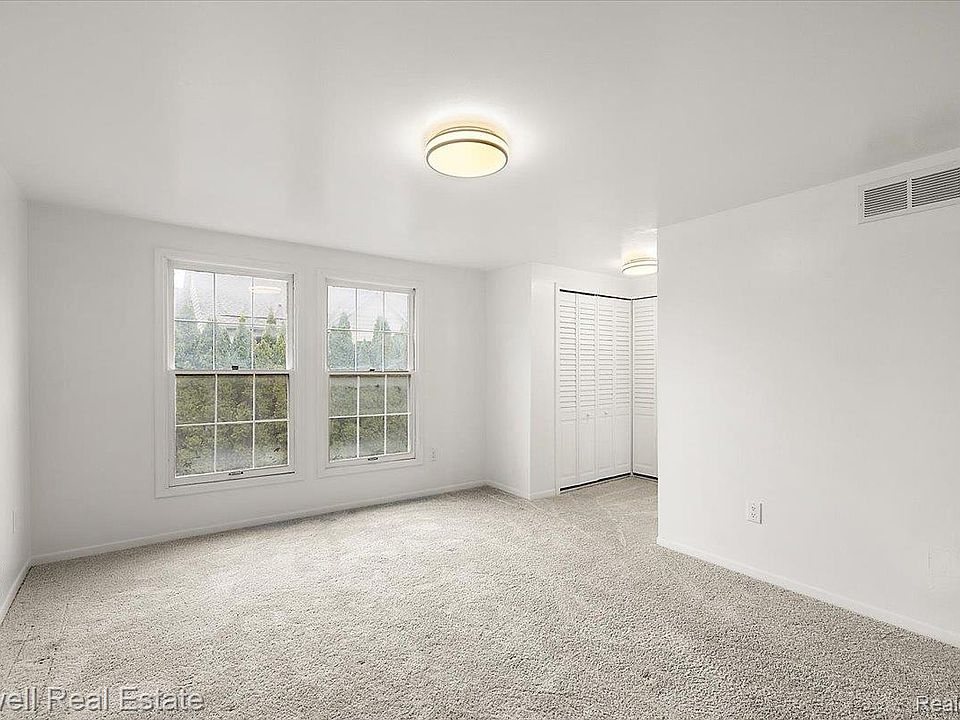 3403 Crooks Rd, photo 21