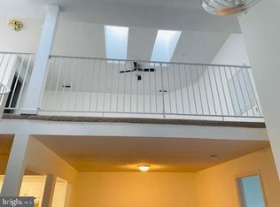 10010 Vanderbilt Cir APT 11-9, Rockville, MD 20850
