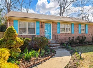 1615 Knollwood Dr, North Chesterfield, VA 23235