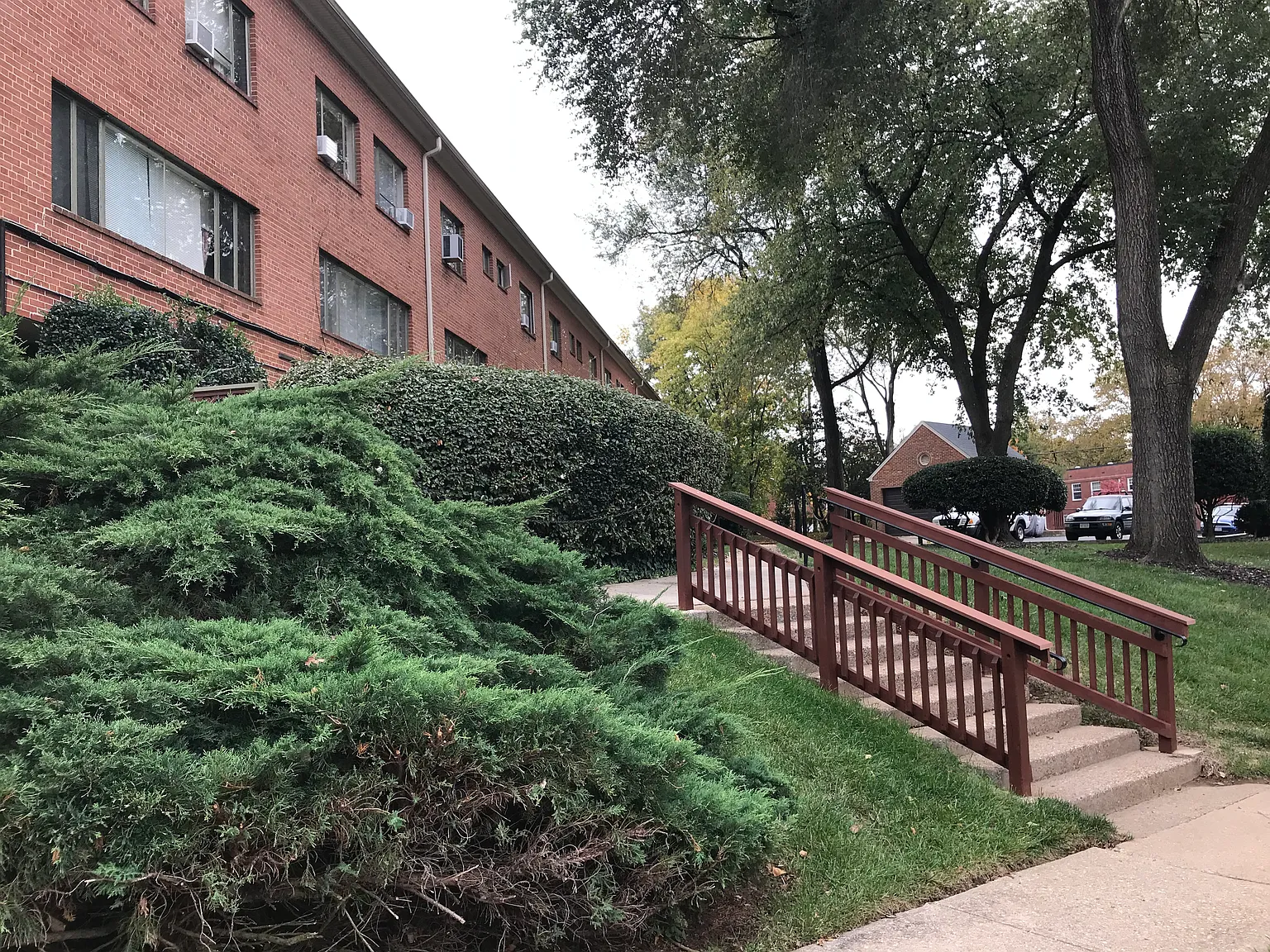 Westover Court — Photo 2