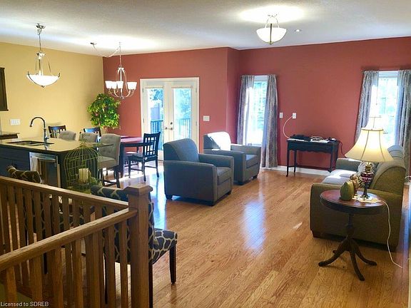 4th image of 190 Argyle St #20