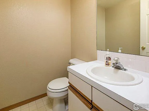 Main Floor Guest Bathroom
