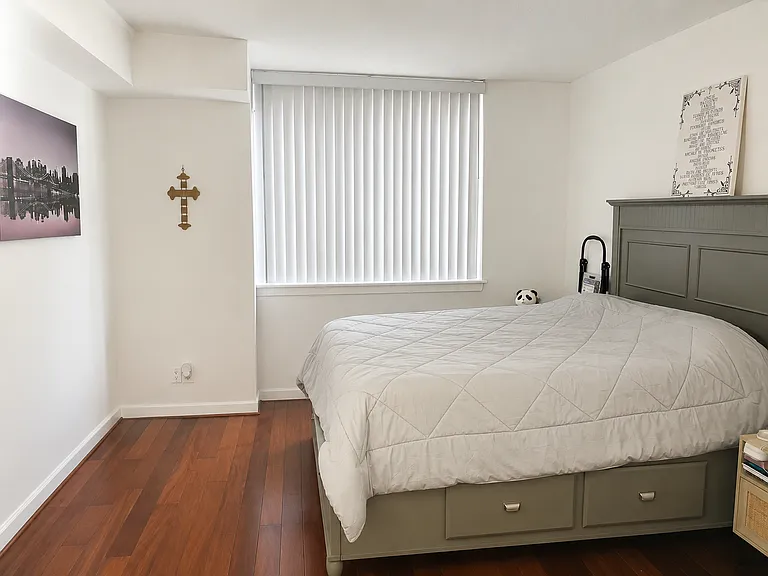 5505 Seminary Rd #402N — Photo 3