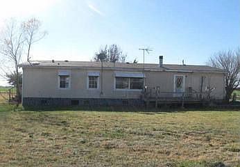 2nd image of 14413 Pecan Ln