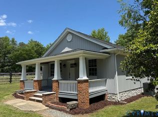 1811 S Waterside Dr, Lanexa, VA 23089