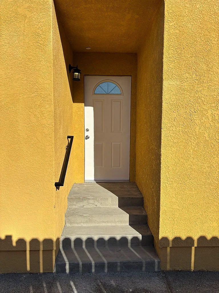 5 bed, 1857 sqft, $4,200 — Photo 2