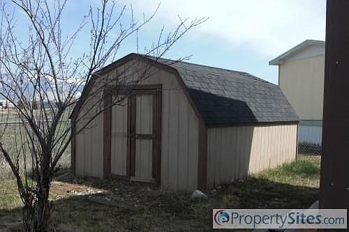 2nd image of 519 Westwood Cir