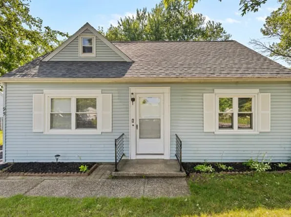 95 Ridgemar Rd, Rochester, NY 14615