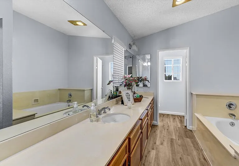 625 Forester Ln — Photo 24