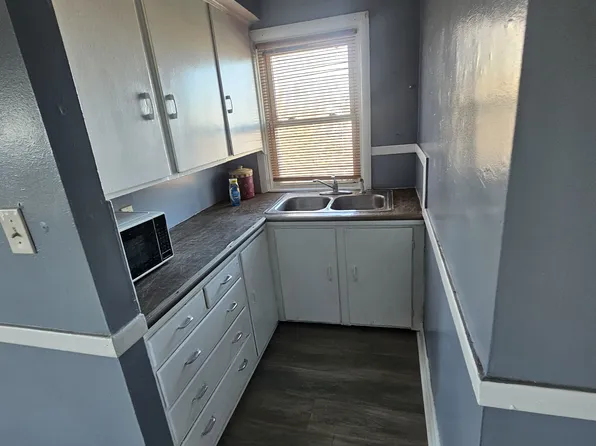 249 Illinois St #3R, Central Falls, RI 02863